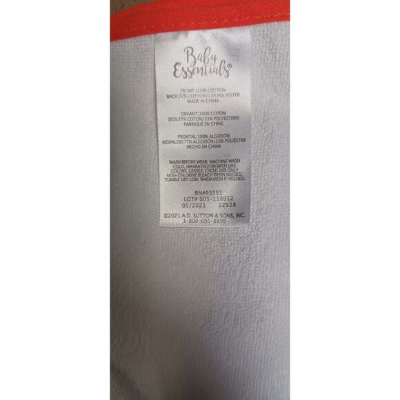 Baby Essentials Baby’s Cutest In The Patch Bibs Set of 3 Pumpkin Theme One Size - Picture 9 of 16